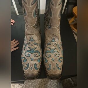 J.B. dillon women boots sz 10